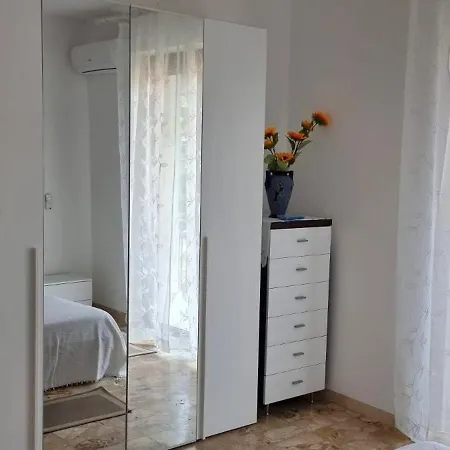 Casa Dali Apartment